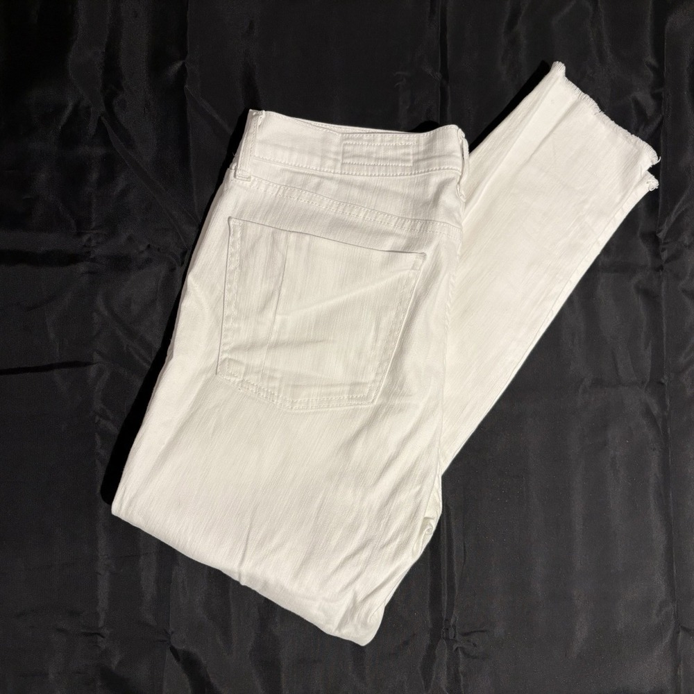 ♾️White Distressed Jeans Sz 29 Raw Hem Slim Straight Pistola♾️ - Picture 2 of 12